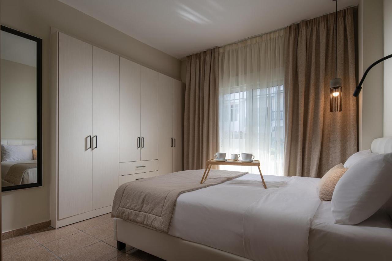 Olenia Luxury Apartments 4 เนโอสมาร์มาราส ภายนอก รูปภาพ