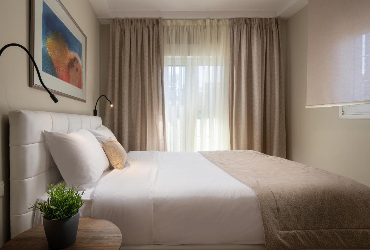 Olenia Luxury Apartments 4 เนโอสมาร์มาราส ภายนอก รูปภาพ