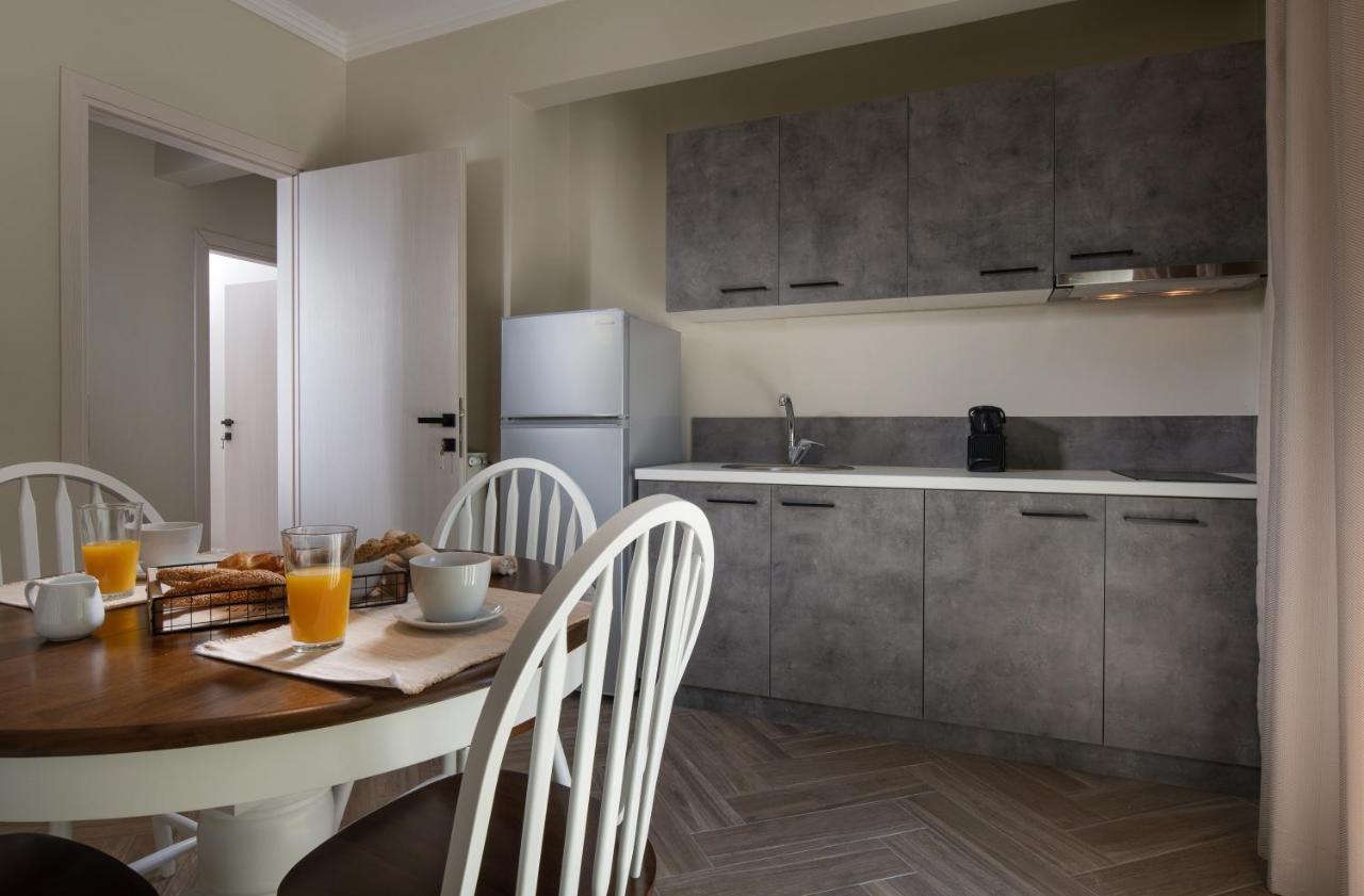 Olenia Luxury Apartments 4 เนโอสมาร์มาราส ภายนอก รูปภาพ